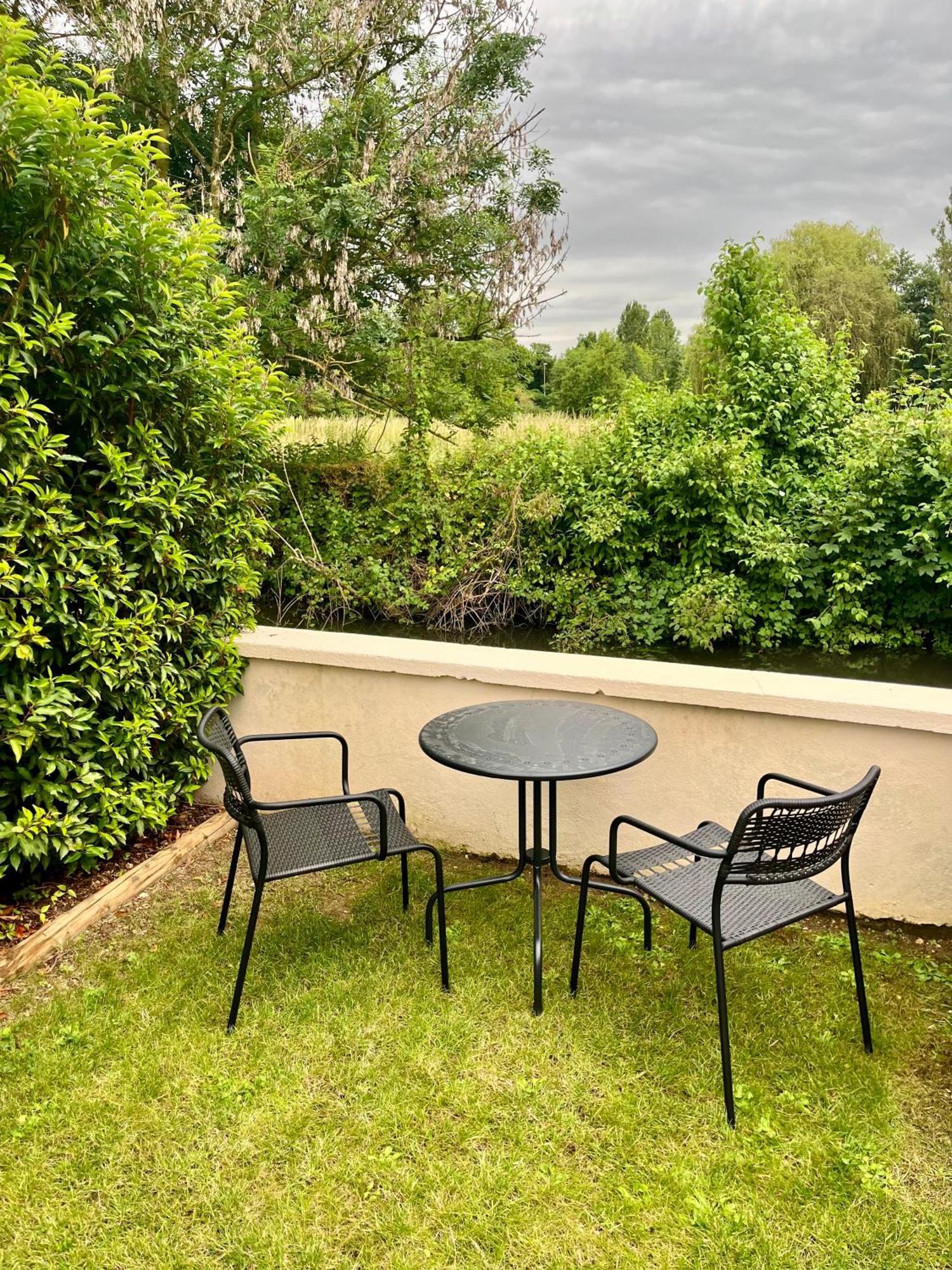 Ferienwohnung Cote Riviere Ezy-sur-Eure Exterior foto