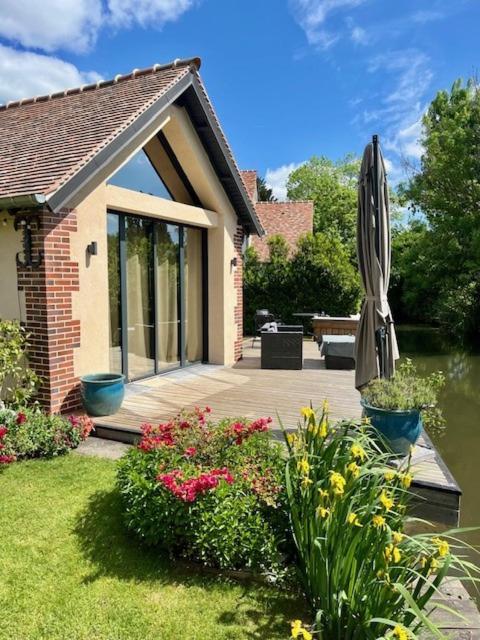 Ferienwohnung Cote Riviere Ezy-sur-Eure Exterior foto