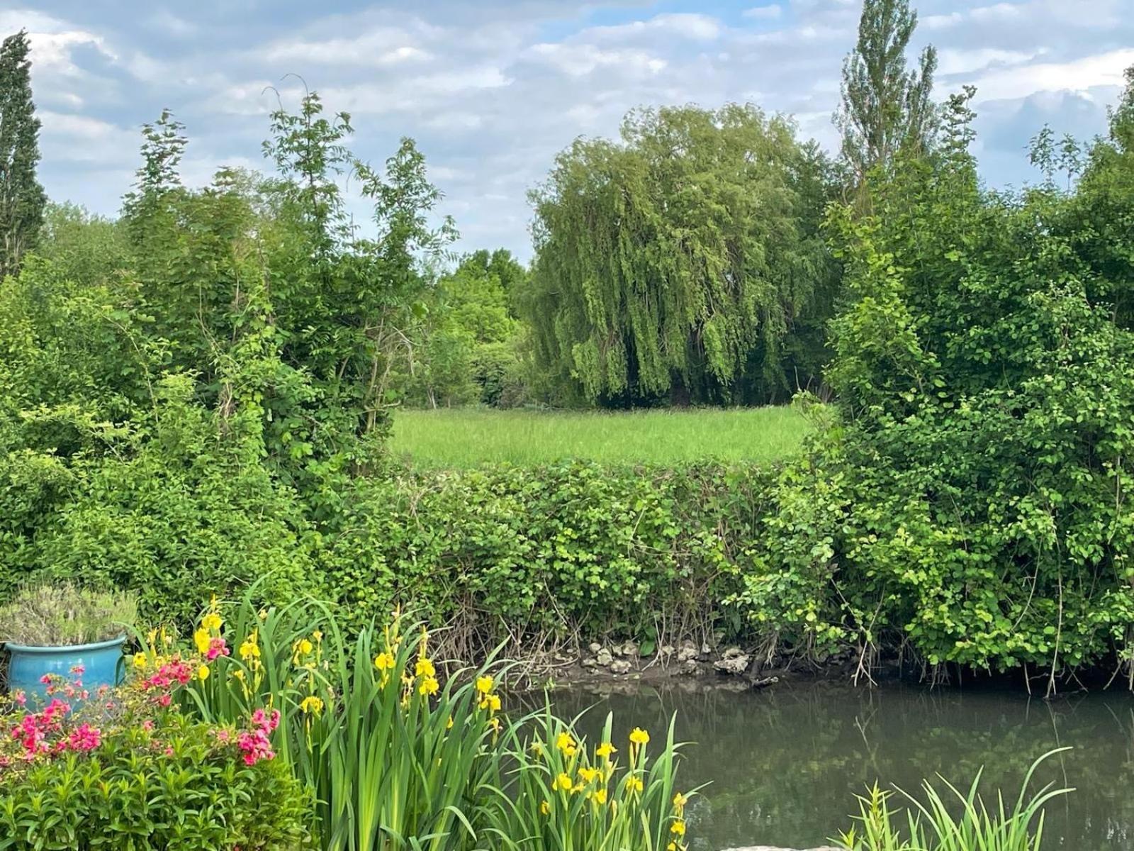 Ferienwohnung Cote Riviere Ezy-sur-Eure Exterior foto